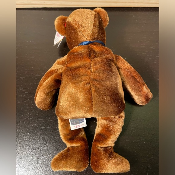 TED-e Ty Beanie Baby 2002 // 3/$38 - Picture 7 of 10